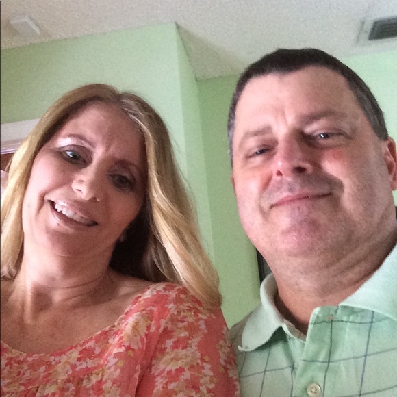 Meet your Posher, Lisa - Picture 3 of 8